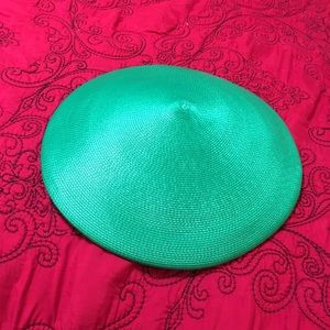 Vintage green “disc” hat